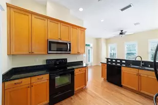 107 NE 4 St, Gainesville, FL 32601 - Photo 13