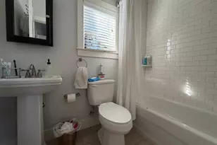 624 NW 10th St, Gainesville, FL 32601 - Photo 15