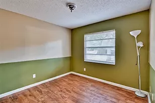 8204 SW 13th Rd, Gainesville, FL 32607 - Photo 19