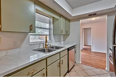 8204 SW 13th Road, Gainesville, FL 32607 - Photo 9