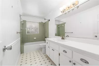 1411 NW 47th Terrace, Gainesville, FL 32605 - Photo 17