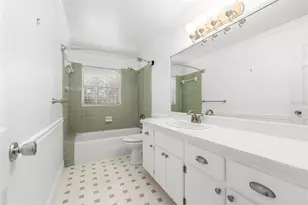 1411 NW 47th Ter, Gainesville, FL 32605 - Photo 17