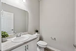 469 Silverbell Trl, Saint Cloud, FL 34771 - Photo 17