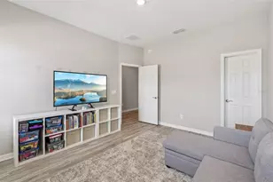 469 Silverbell Trl, Saint Cloud, FL 34771 - Photo 15