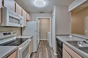 3705 SW 27th St, Gainesville, FL 32608 - Photo 15