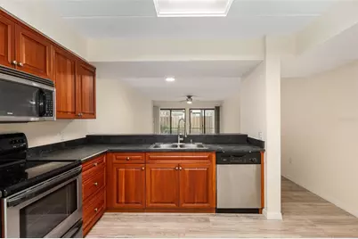 1652 SW 16th Street #1652, Gainesville, FL 32608 - Photo 7