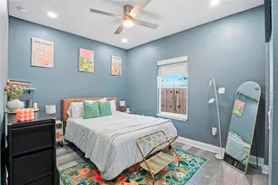 318 NE 19th St, Gainesville, FL 32641 - Photo 21