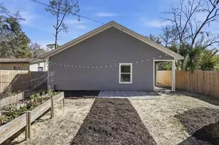 318 NE 19th St, Gainesville, FL 32641 - Photo 29