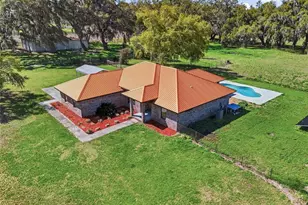 462 SW Fairlington Ct, Lake City, FL 32025 - Photo 1