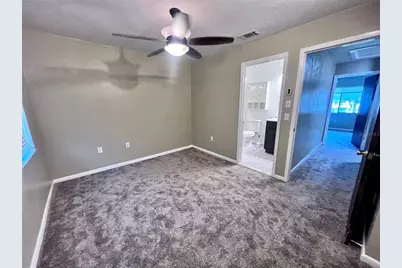 2735 SW 35th Place #2004, Gainesville, FL 32608 - Photo 3