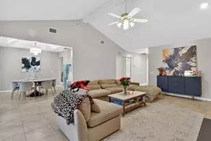 305 NW 28 St, Gainesville, FL 32607 - Photo 5