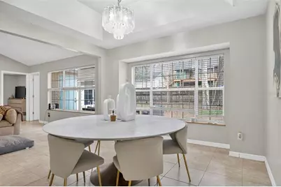 305 NW 28th Street, Gainesville, FL 32607 - Photo 17