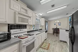 303/305 NE 290th Ave, Old Town, FL 32680 - Photo 15