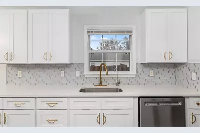 944 NW 256th Terrace, Newberry, FL 32669 - Photo 5