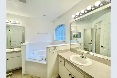 8757 NW 20th Lane, Gainesville, FL 32606 - Photo 23