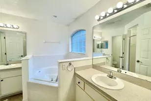 8757 NW 20th Ln, Gainesville, FL 32606 - Photo 23