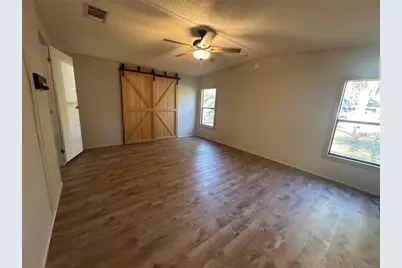 243 Star Lake Drive, Hawthorne, FL 32640 - Photo 11