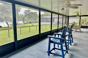 243 Star Lake Dr, Hawthorne, FL 32640 - Photo 7