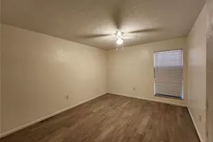 7016 SW 18th Pl, Gainesville, FL 32607 - Photo 7