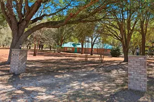 534 SW Thorne Ln, Fort White, FL 32038 - Photo 1