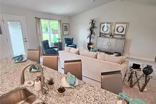 569 SW Bellflower Dr, Lake City, FL 32024 - Photo 3