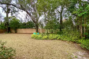 2034 NW 7th Ln, Gainesville, FL 32603 - Photo 19