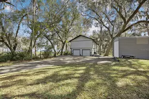 213 E Char Ln, Crescent City, FL 32112 - Photo 35