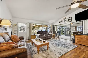 213 E Char Ln, Crescent City, FL 32112 - Photo 9