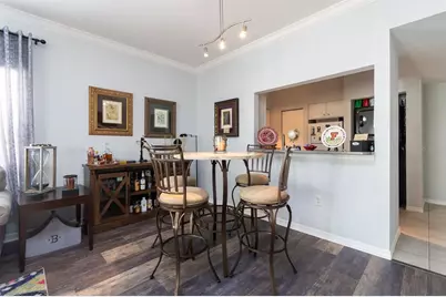 9119 SW 52nd Avenue #201, Gainesville, FL 32608 - Photo 7