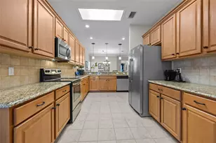 8251 SW 78th Ln, Gainesville, FL 32608 - Photo 9