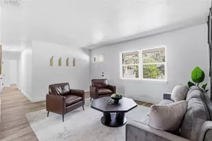 710 NW 253rd St, Newberry, FL 32669 - Photo 7