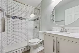 5052 SW 9th Ln, Gainesville, FL 32607 - Photo 15