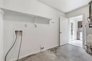 1951 NW 31st Ave, Gainesville, FL 32605 - Photo 17