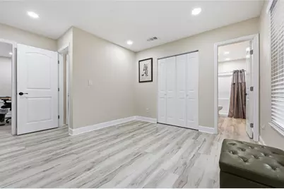 1656 NW 31st Place, Gainesville, FL 32605 - Photo 13