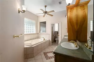 4115 NW 37th Terrace, Gainesville, FL 32606 - Photo 27