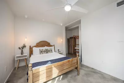 1700 SW 16th Court #E2, Gainesville, FL 32608 - Photo 17