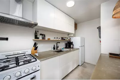 1700 SW 16th Court #E2, Gainesville, FL 32608 - Photo 11