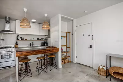 1700 SW 16th Court #E2, Gainesville, FL 32608 - Photo 7