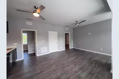 204 NW 18th Street #5, Gainesville, FL 32603 - Photo 5