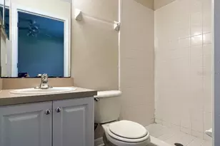 3911 SW 27th St, Gainesville, FL 32608 - Photo 13