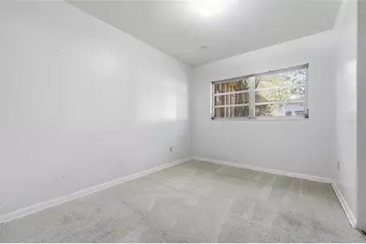 2049 NE 15th Street, Gainesville, FL 32609 - Photo 11