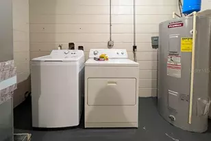 3920 SW 21st St, Gainesville, FL 32608 - Photo 19