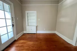 208 NE 4 St, Gainesville, FL 32601 - Photo 3