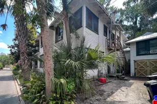 208 NE 4 St, Gainesville, FL 32601 - Photo 17