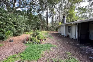 630 NW 36th St, Gainesville, FL 32607 - Photo 21