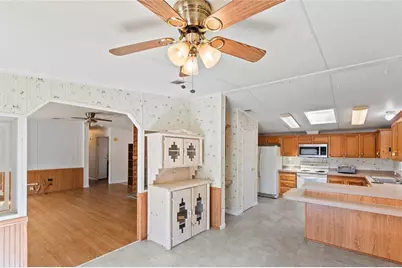 110 Hill Top Loop, Hawthorne, FL 32640 - Photo 9