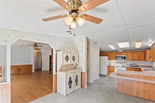 110 Hill Top Loop, Hawthorne, FL 32640 - Photo 13