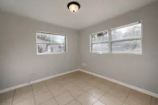 2309 SE 45th Terrace, Gainesville, FL 32608 - Photo 13