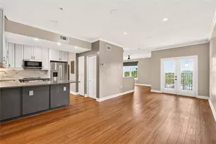 201 SE 2nd Ave, Gainesville, FL 32601 - Photo 13