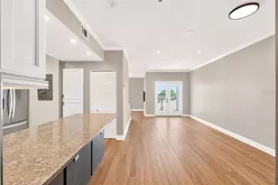 201 SE 2nd Ave, Gainesville, FL 32601 - Photo 11